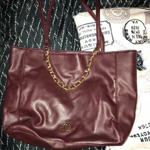Beautiful burgundy tote
